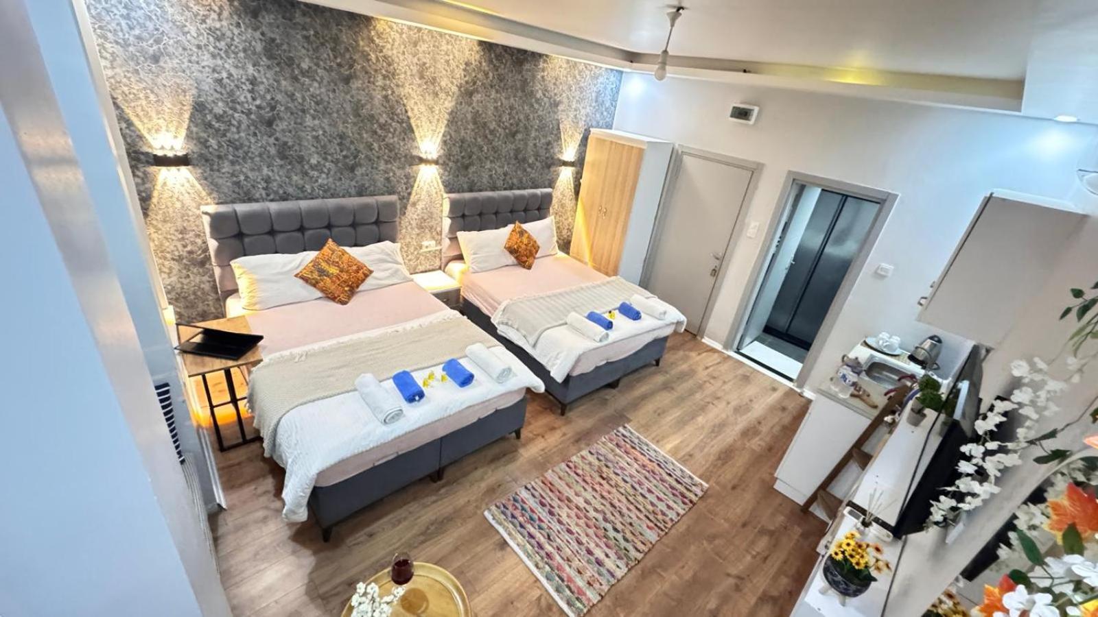 Taksim Camellia Suit Istanbul Exterior photo